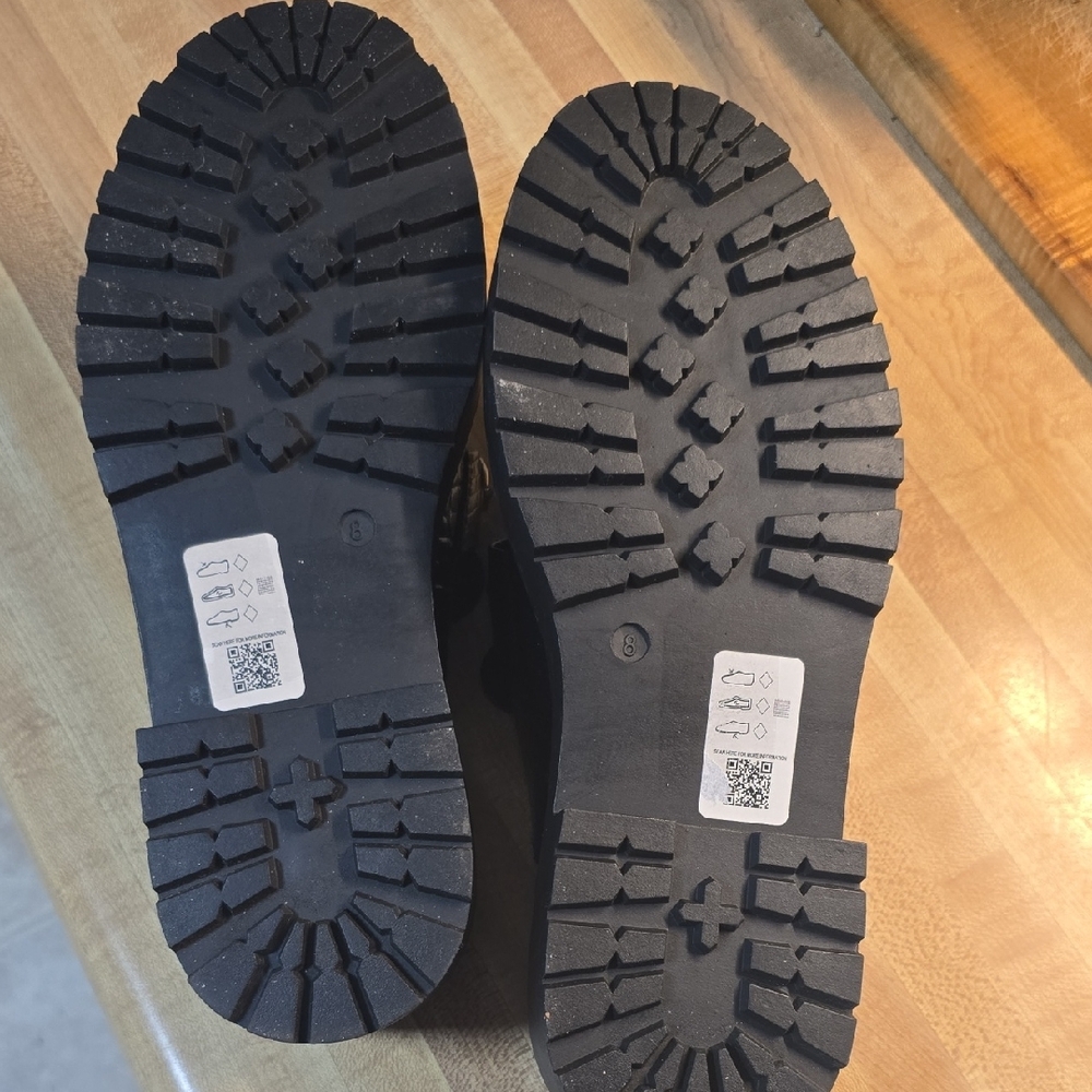 ASOS Black Croc-Embossed Mules with Chain Accent - Picture 5 of 5